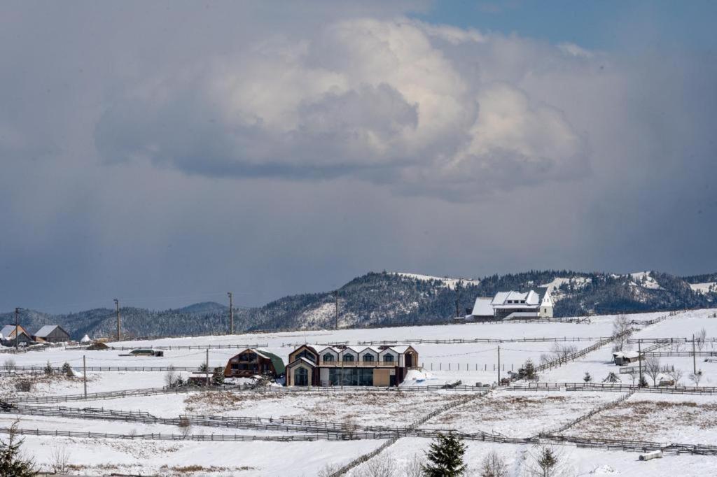 Pensiunea Casa Spando Mărişel Esterno foto